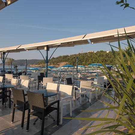 Mediteran & Ξενοδοχείο Μπούντβα